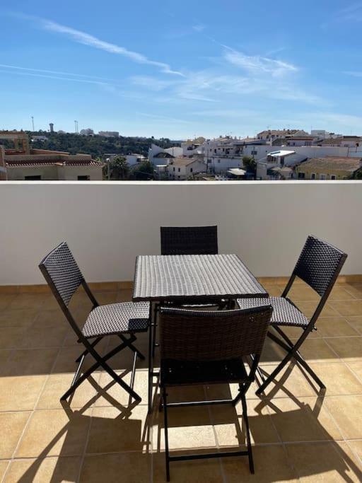 Casa Azul Em Alcantarilha - Algarve Eksteriør billede
