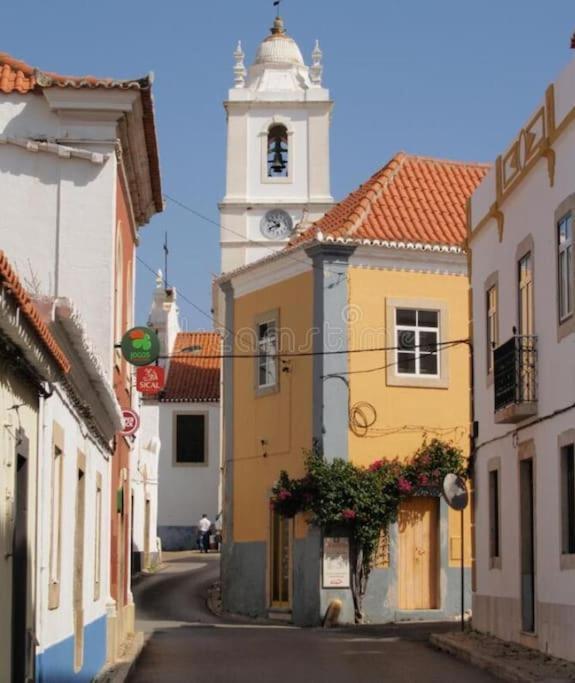 Casa Azul Em Alcantarilha - Algarve Eksteriør billede