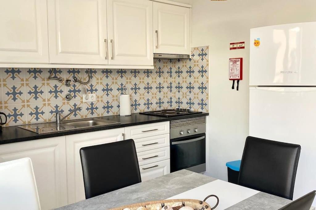 Casa Azul Em Alcantarilha - Algarve Eksteriør billede